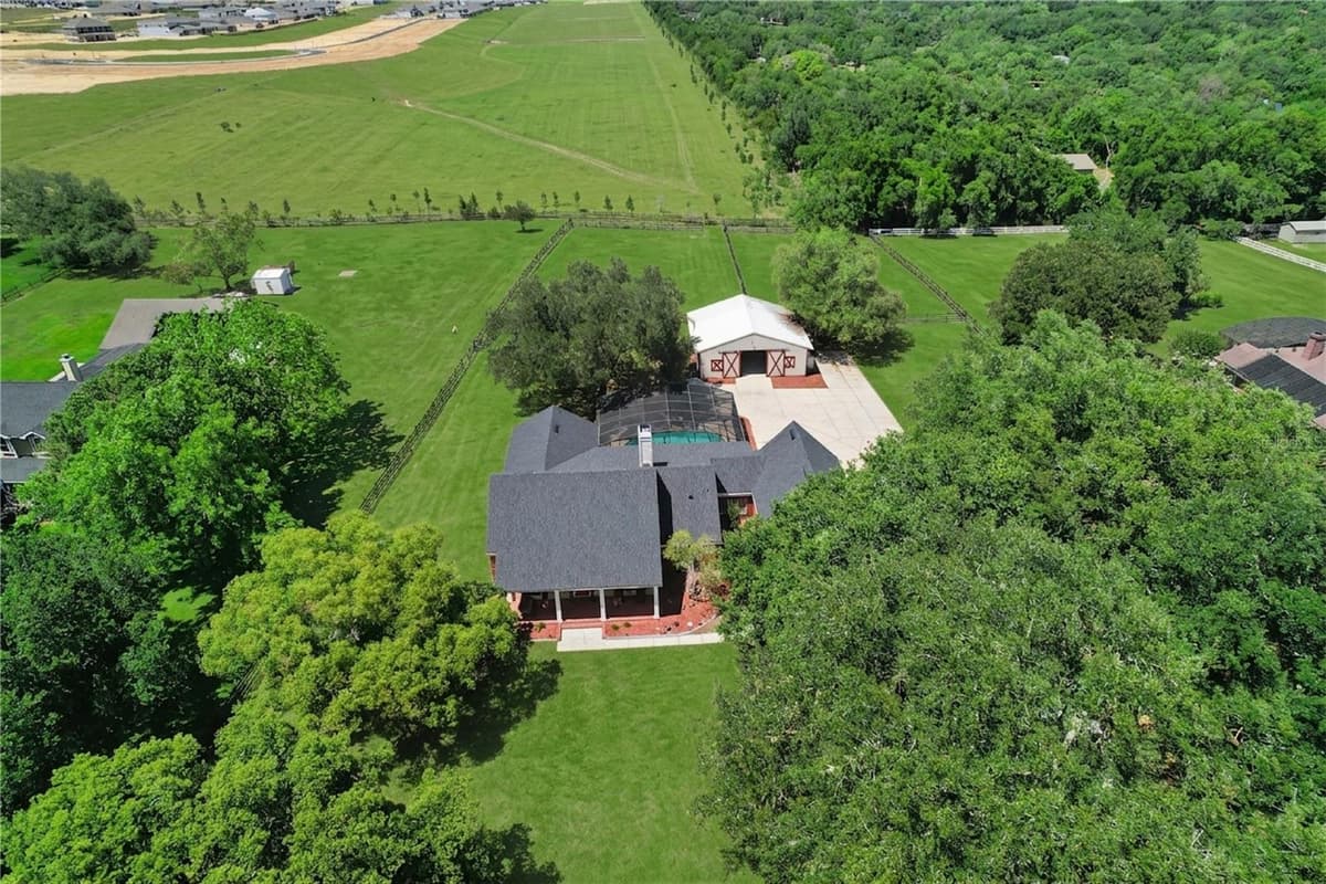 14951 THOROUGHBRED LN — photo 61 of 69