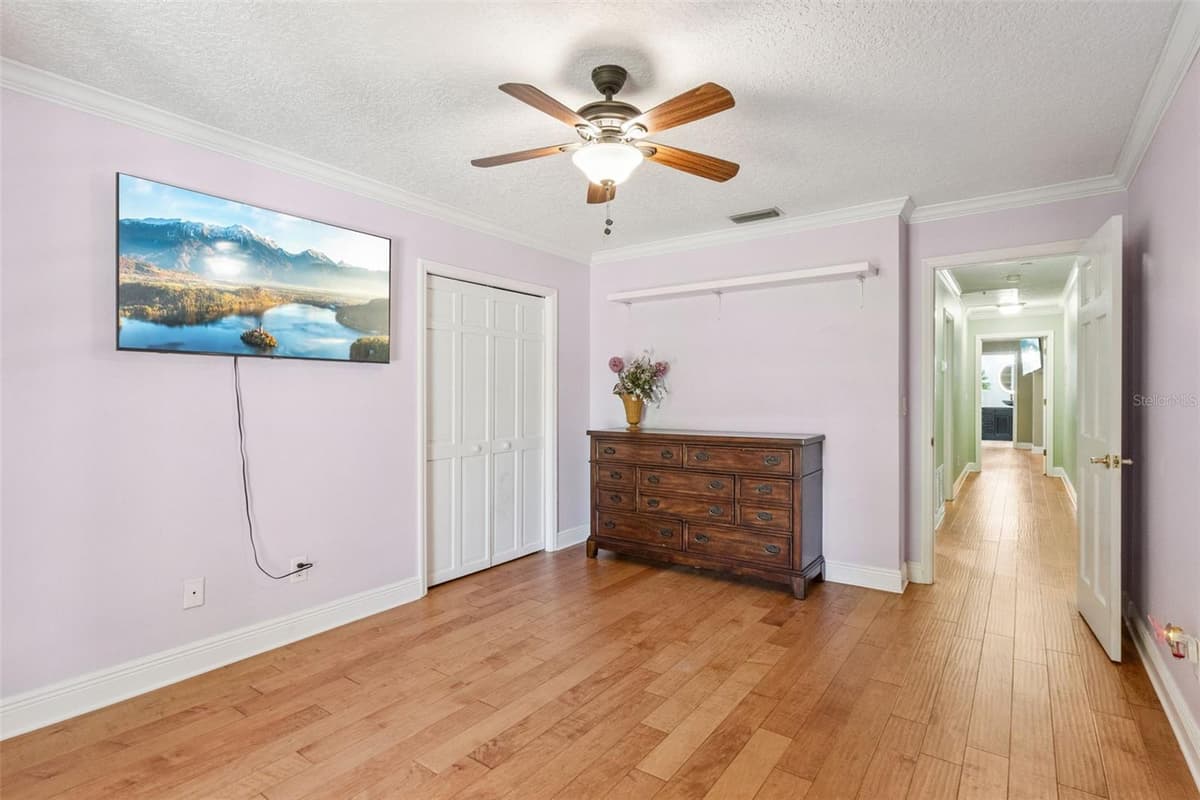 14951 THOROUGHBRED LN — photo 41 of 69