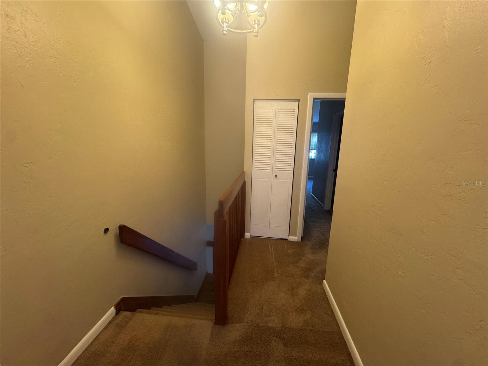 2202 39TH DRIVE — photo 8 of 17