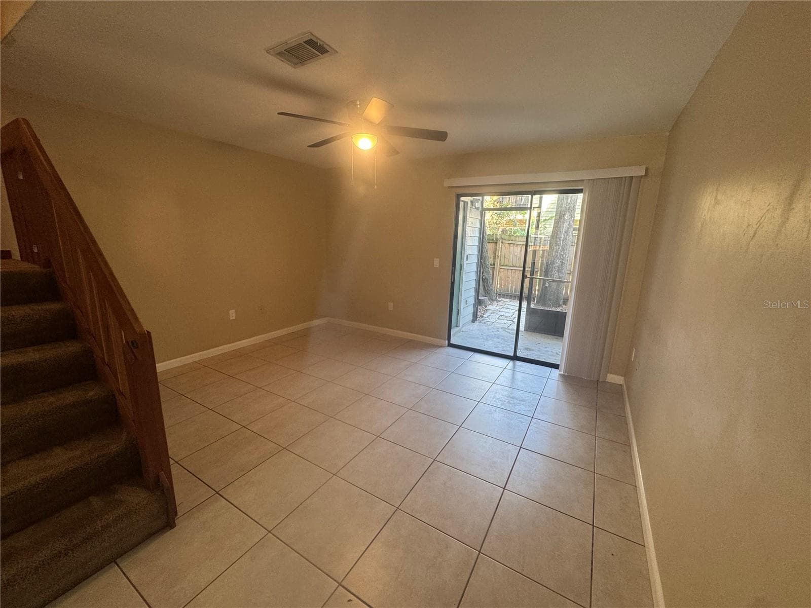 2202 39TH DRIVE — photo 7 of 17