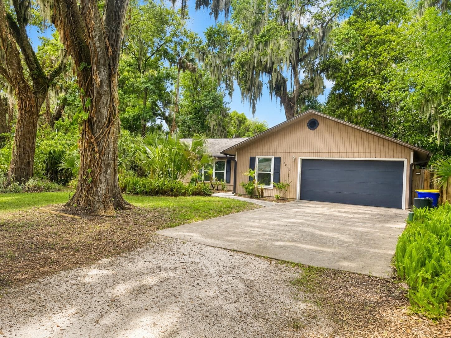 2210 NEEDLE PALM DRIVE