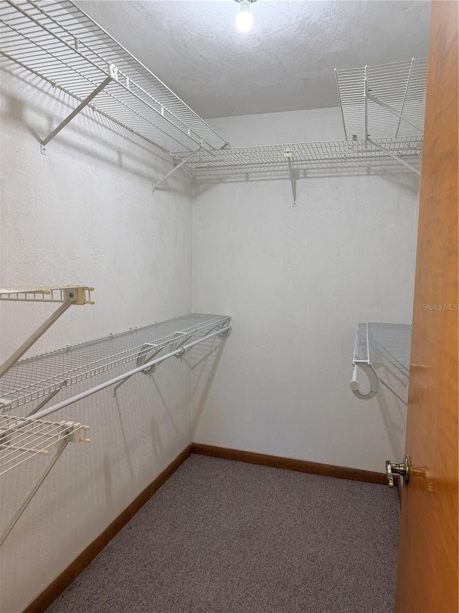 55 BAY HARBOUR DRIVE — photo 27 of 39