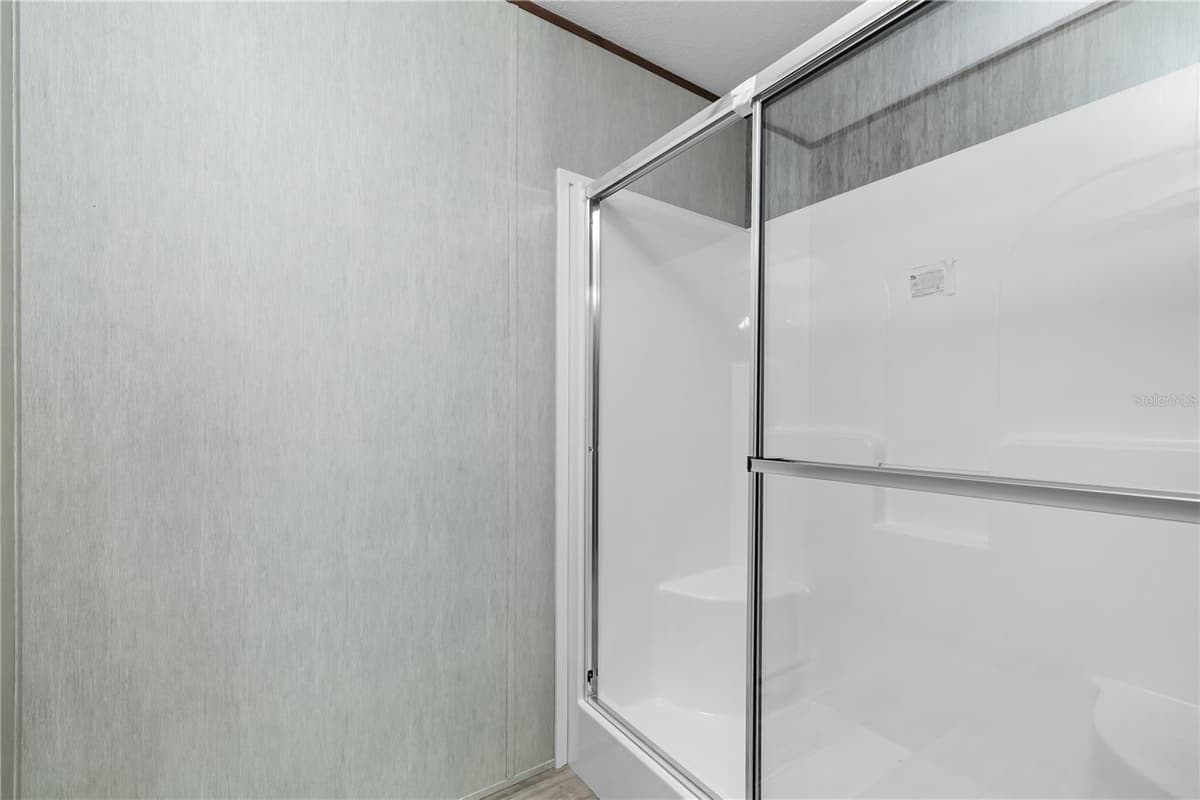 25031 ANTLER STREET — photo 23 of 38