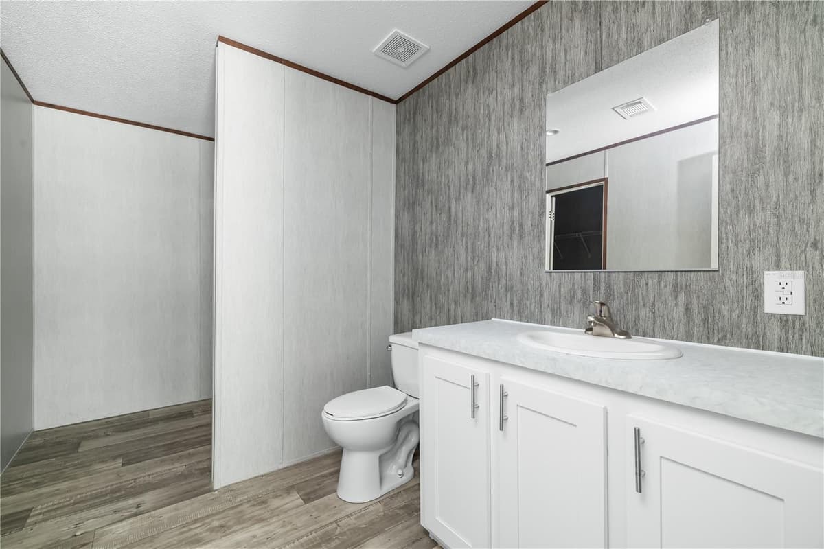 25031 ANTLER STREET — photo 22 of 38