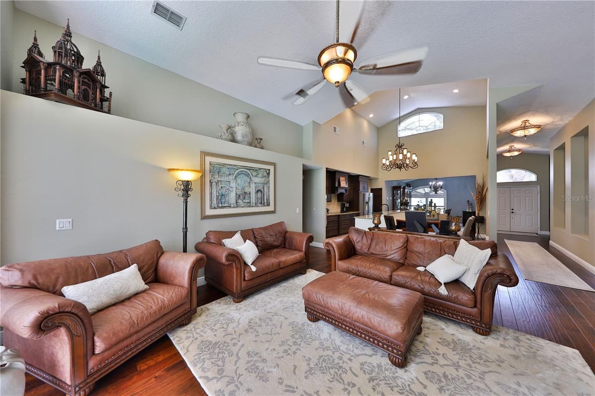 2578 EKANA DRIVE — photo 8 of 22