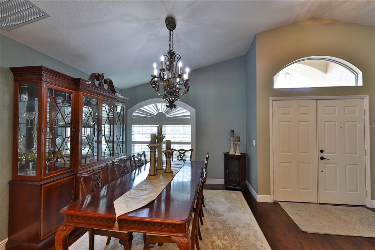 2578 EKANA DRIVE — photo 5 of 22