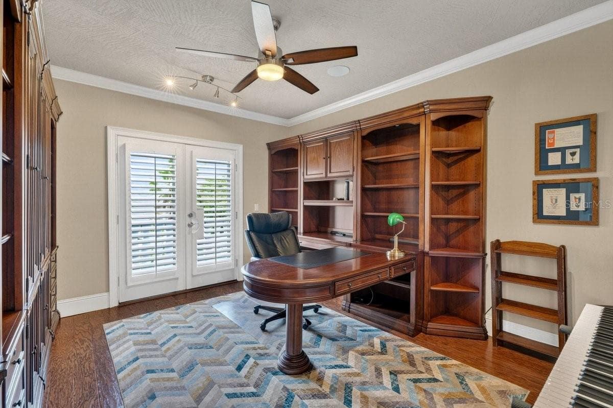 1117 OXBRIDGE LANE — photo 45 of 80