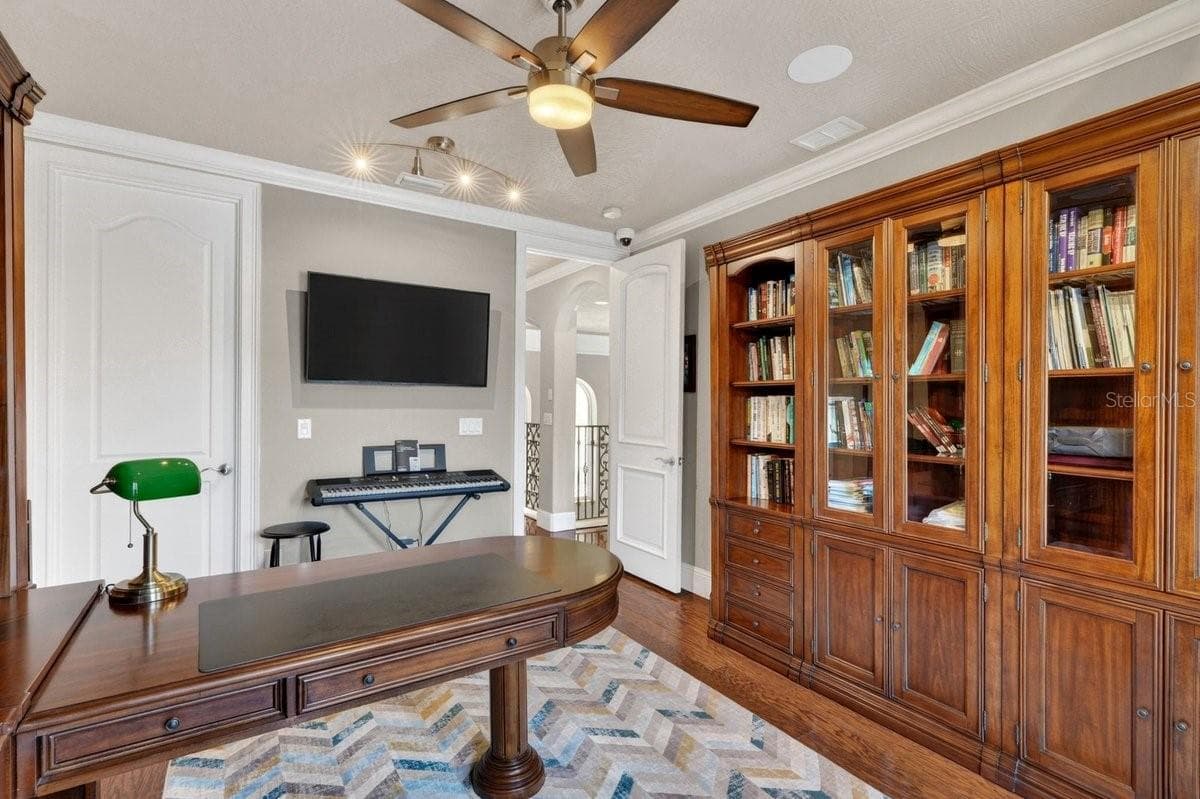1117 OXBRIDGE LANE — photo 46 of 80