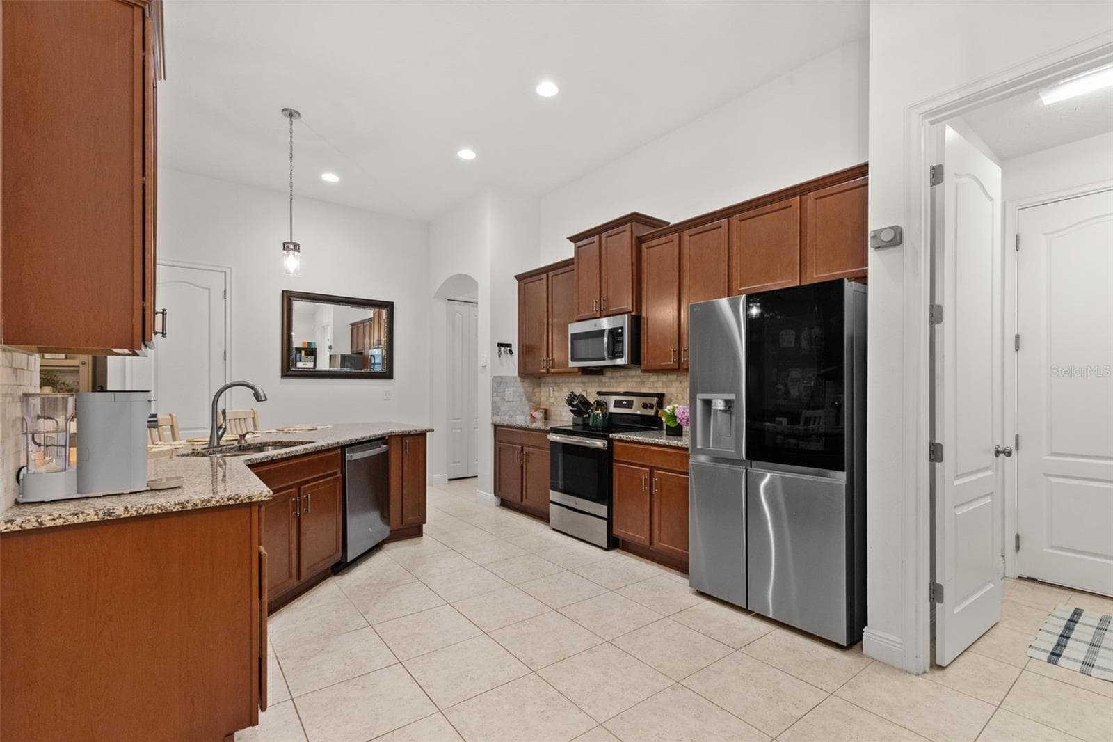 107 ELINA SKY DRIVE — photo 5 of 21