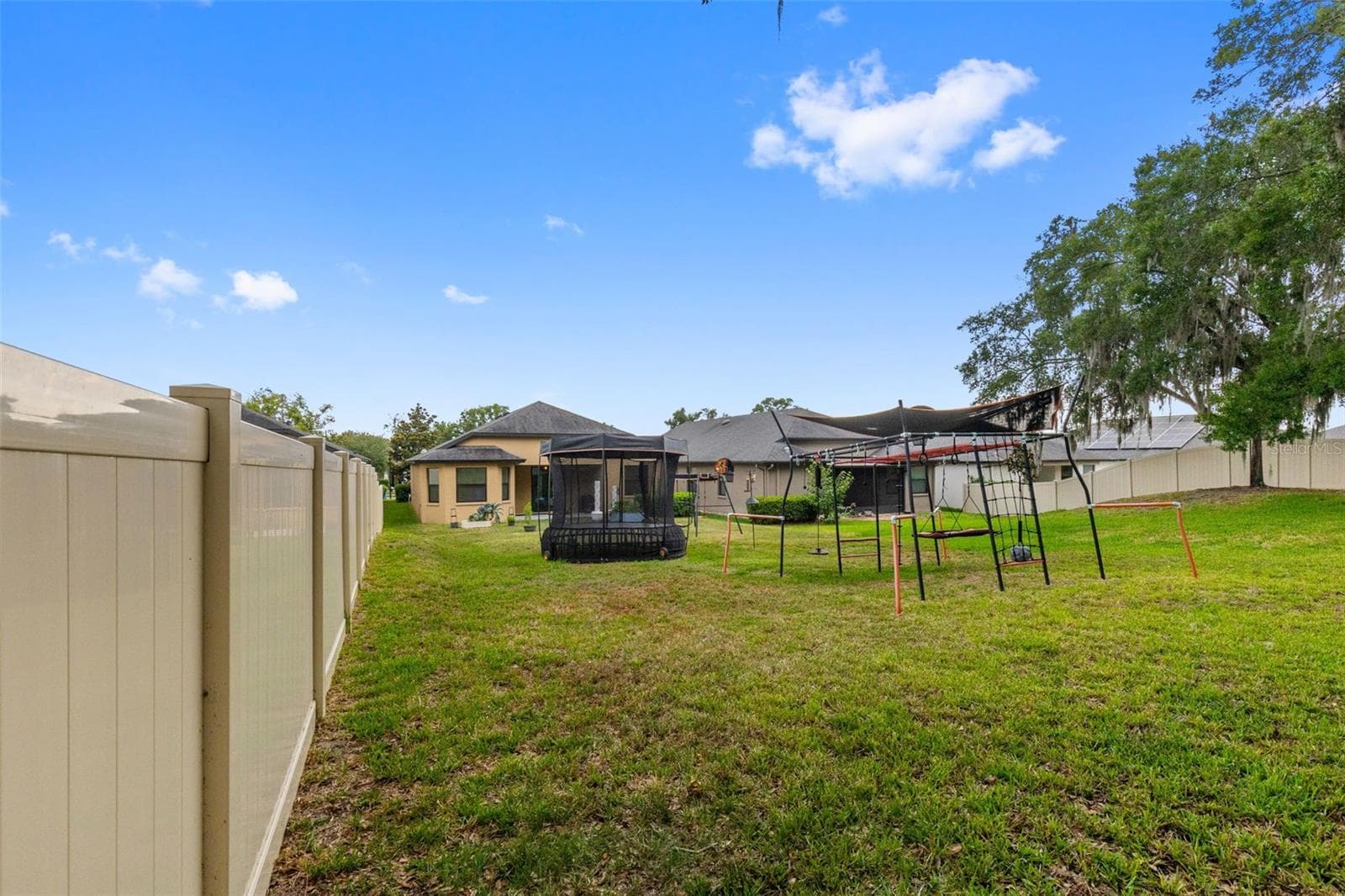107 ELINA SKY DRIVE — photo 18 of 21