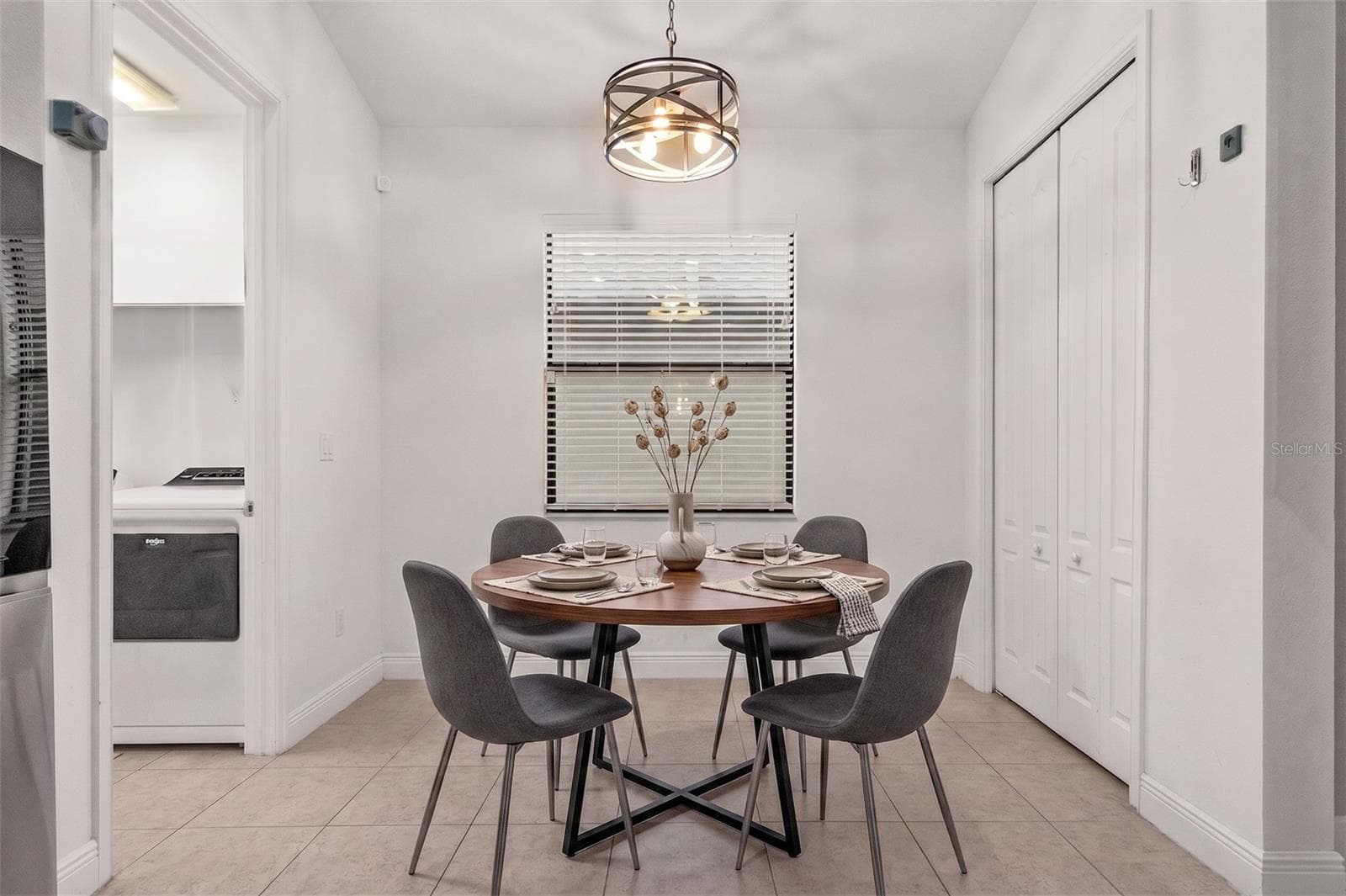 107 ELINA SKY DRIVE — photo 6 of 21