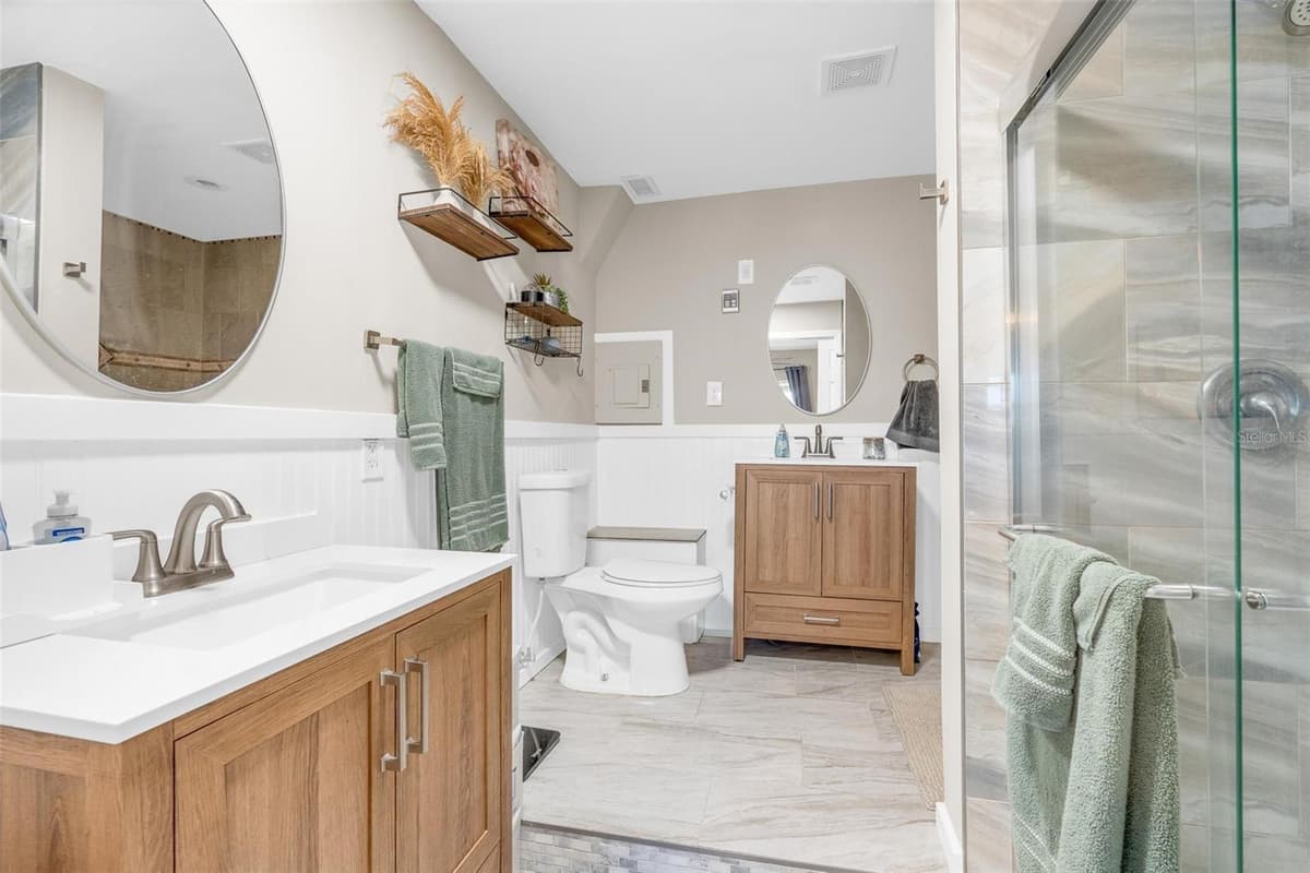 2824 OAK LEA DRIVE — photo 16 of 33