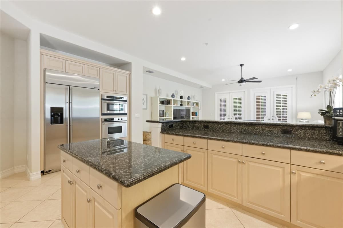 2859 TIBURON BOULEVARD — photo 18 of 47