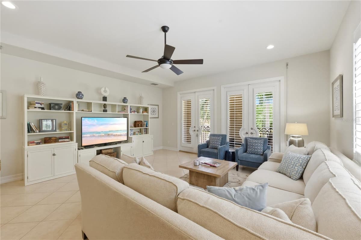 2859 TIBURON BOULEVARD — photo 24 of 47