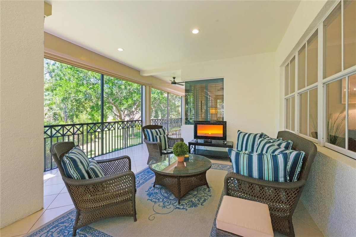2859 TIBURON BOULEVARD — photo 12 of 47