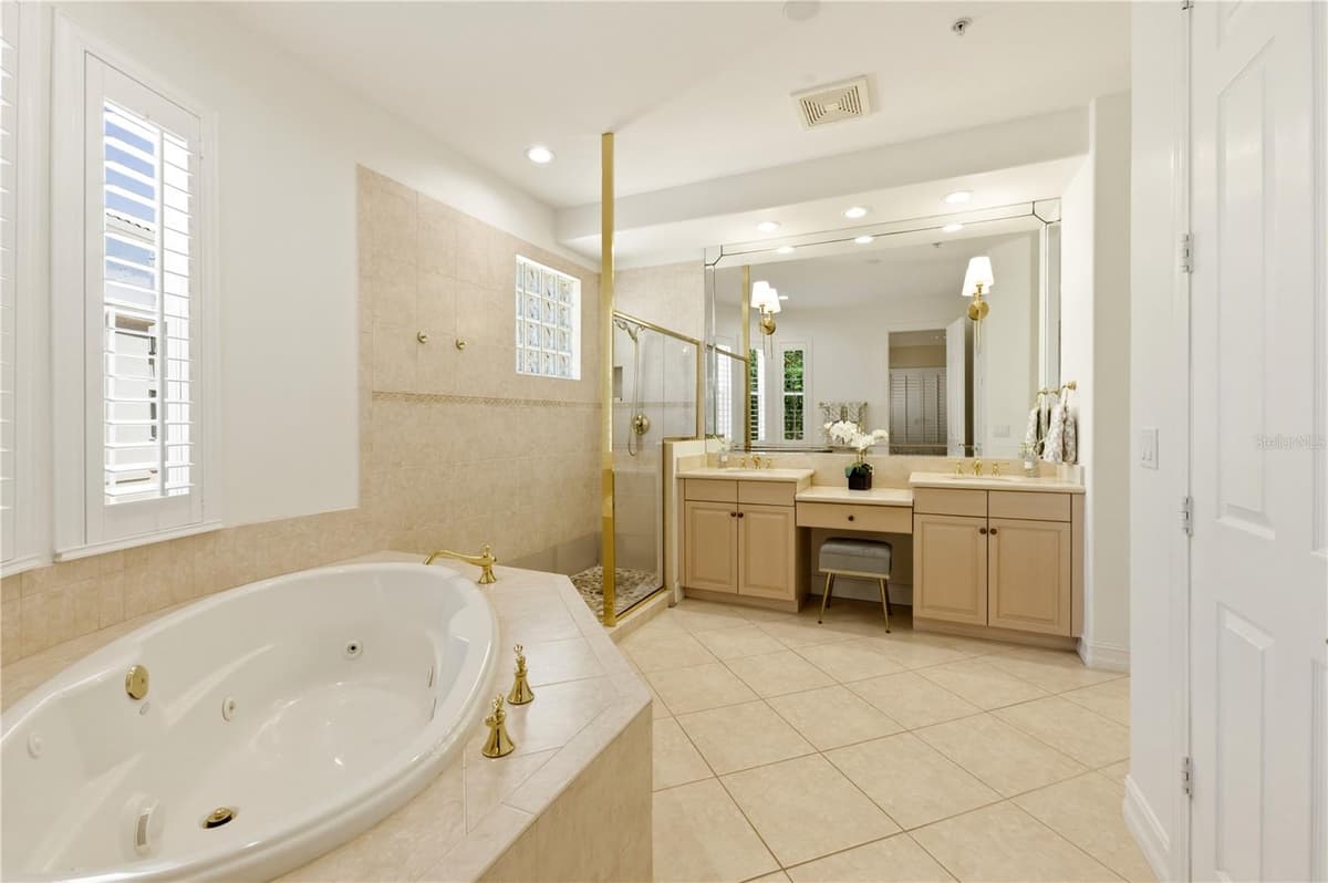 2859 TIBURON BOULEVARD — photo 32 of 47