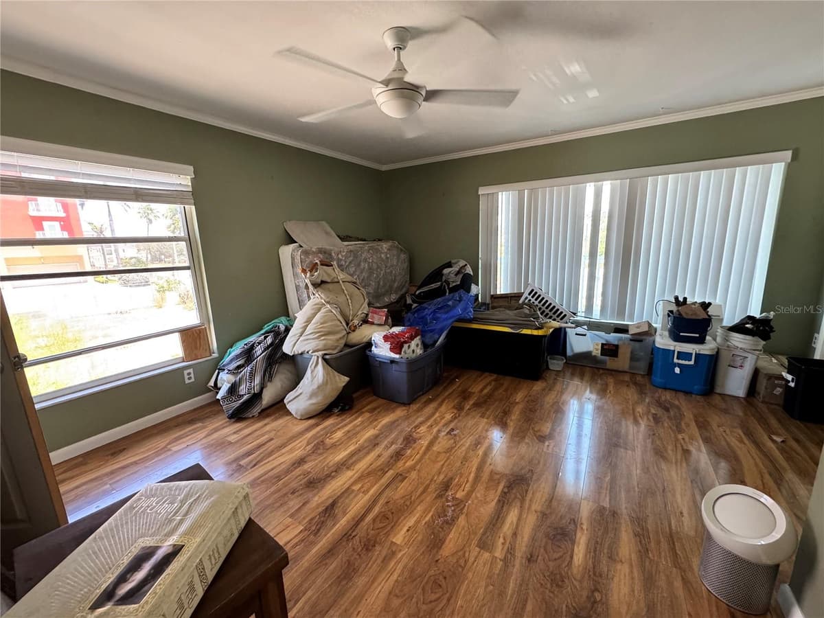 18838 GULF BOULEVARD — photo 17 of 24