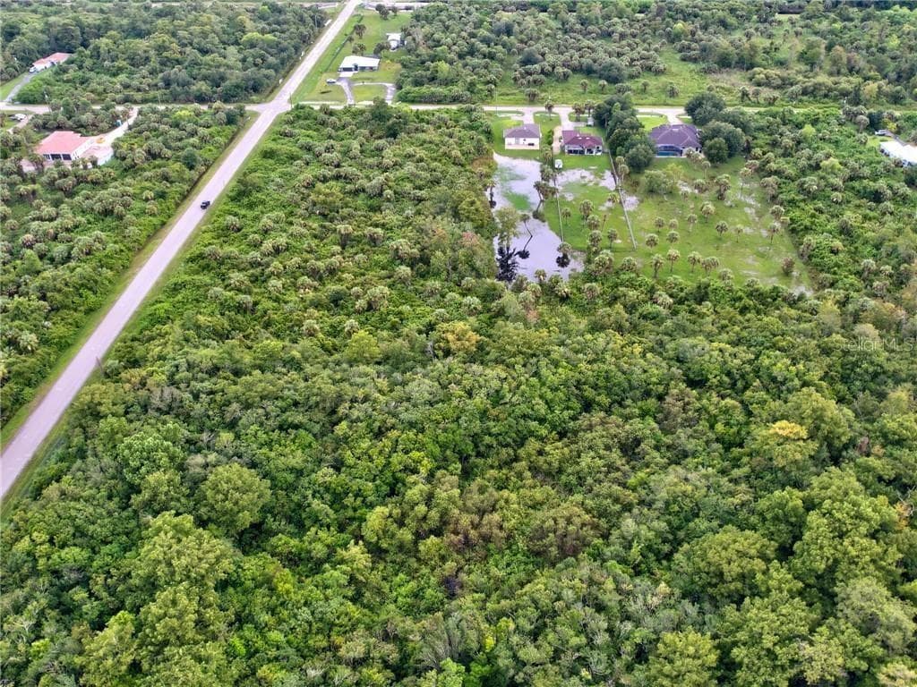 SHADY HOLLOW BOULEVARD — photo 3 of 4