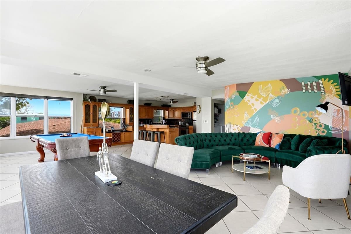 2311 BAY BOULEVARD — photo 8 of 80