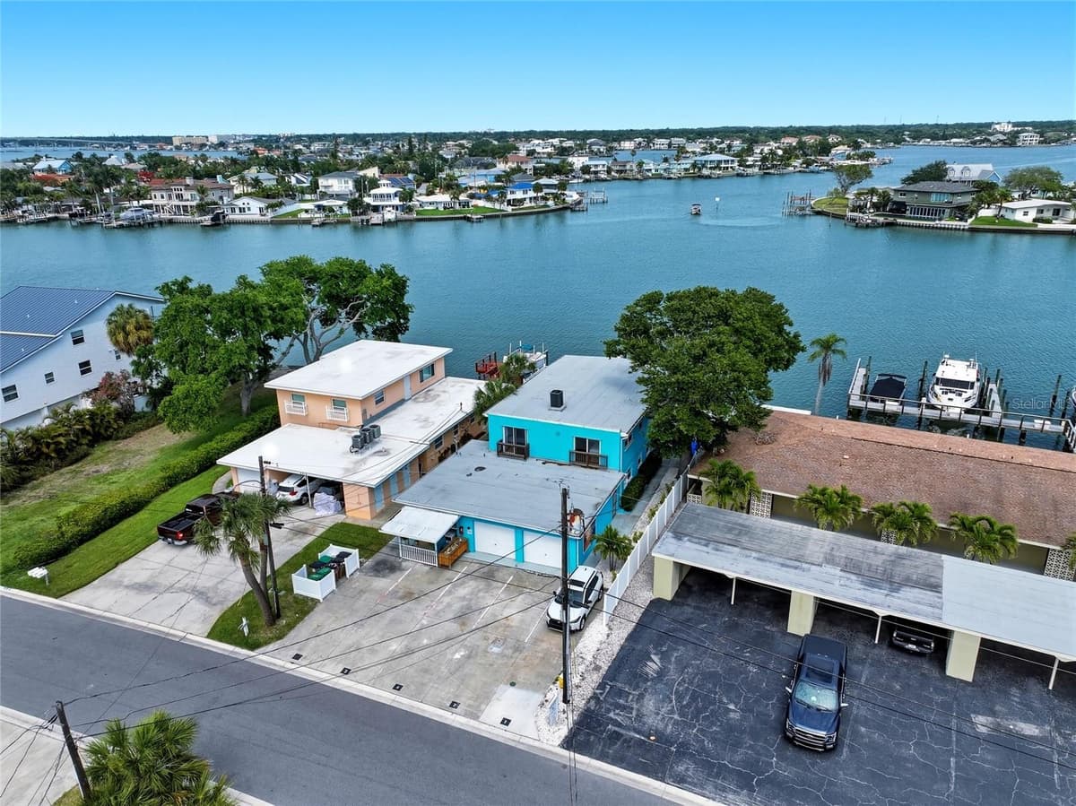 2311 BAY BOULEVARD — photo 63 of 80