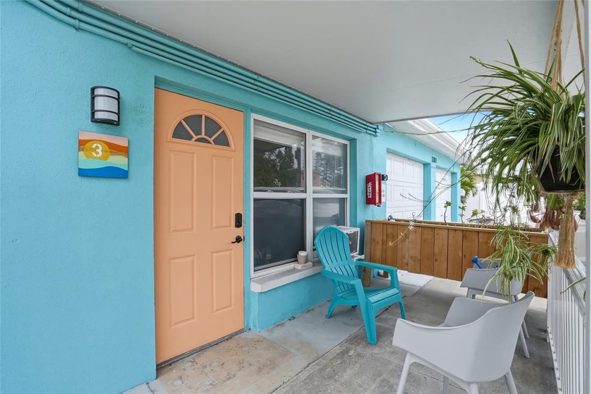 2311 BAY BOULEVARD — photo 14 of 80