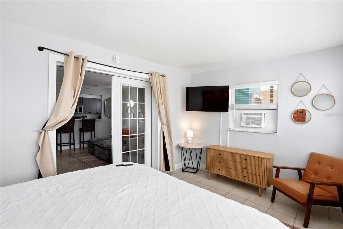 2311 BAY BOULEVARD — photo 33 of 80