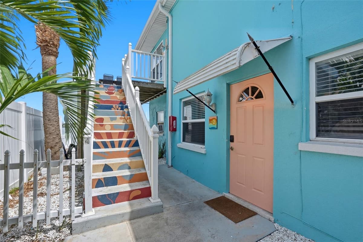 2311 BAY BOULEVARD — photo 5 of 80