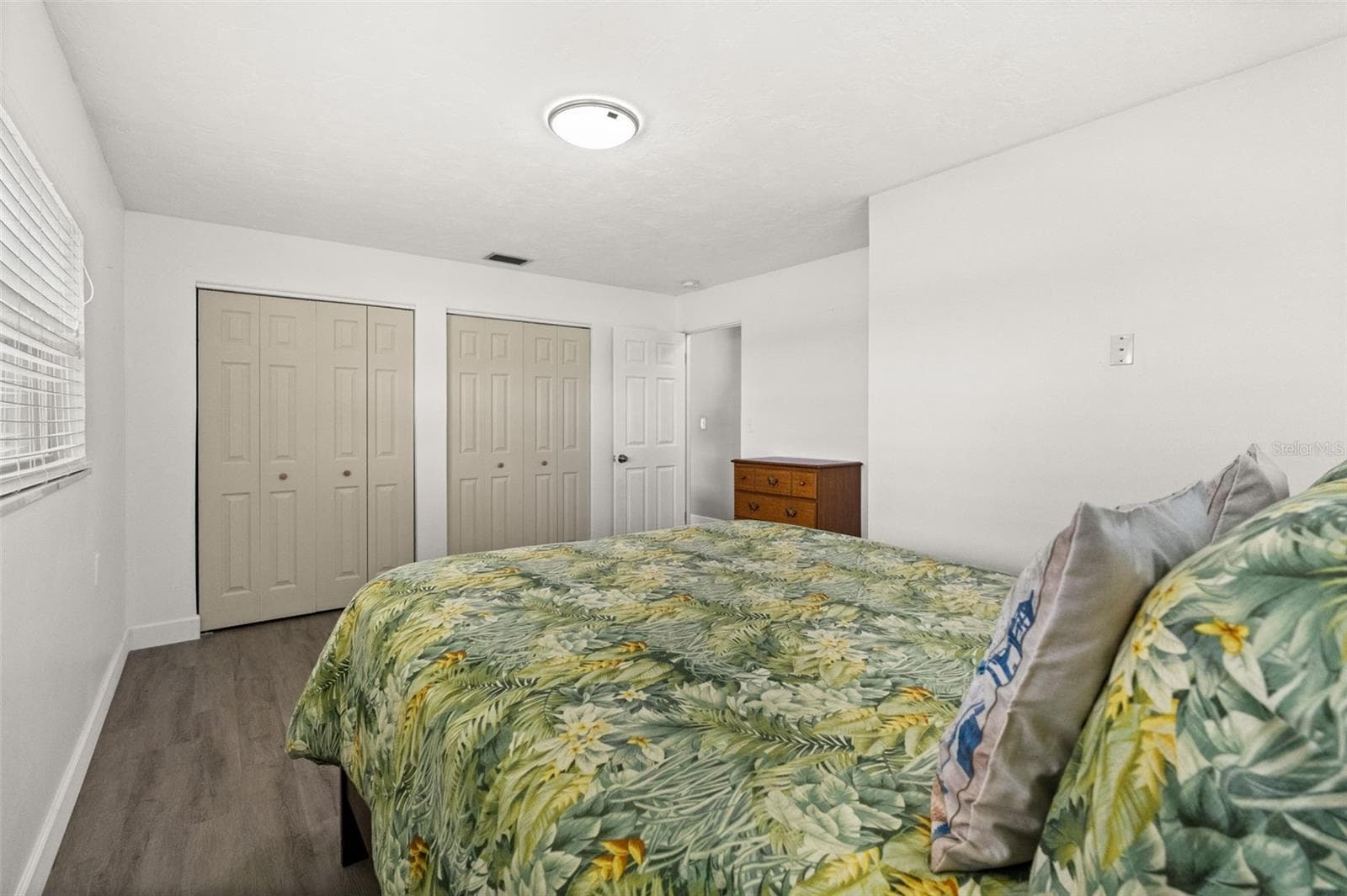 710 116TH AVENUE — photo 35 of 58
