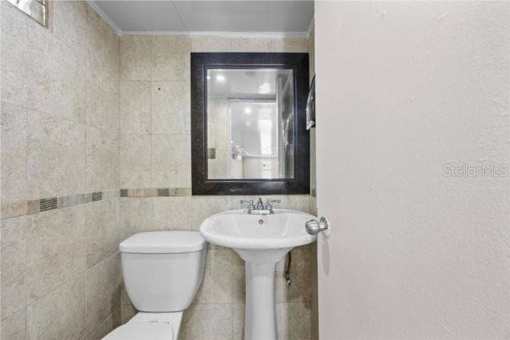 LAS LOMAS H 22 AVE. SAN PATRICIO — photo 10 of 10