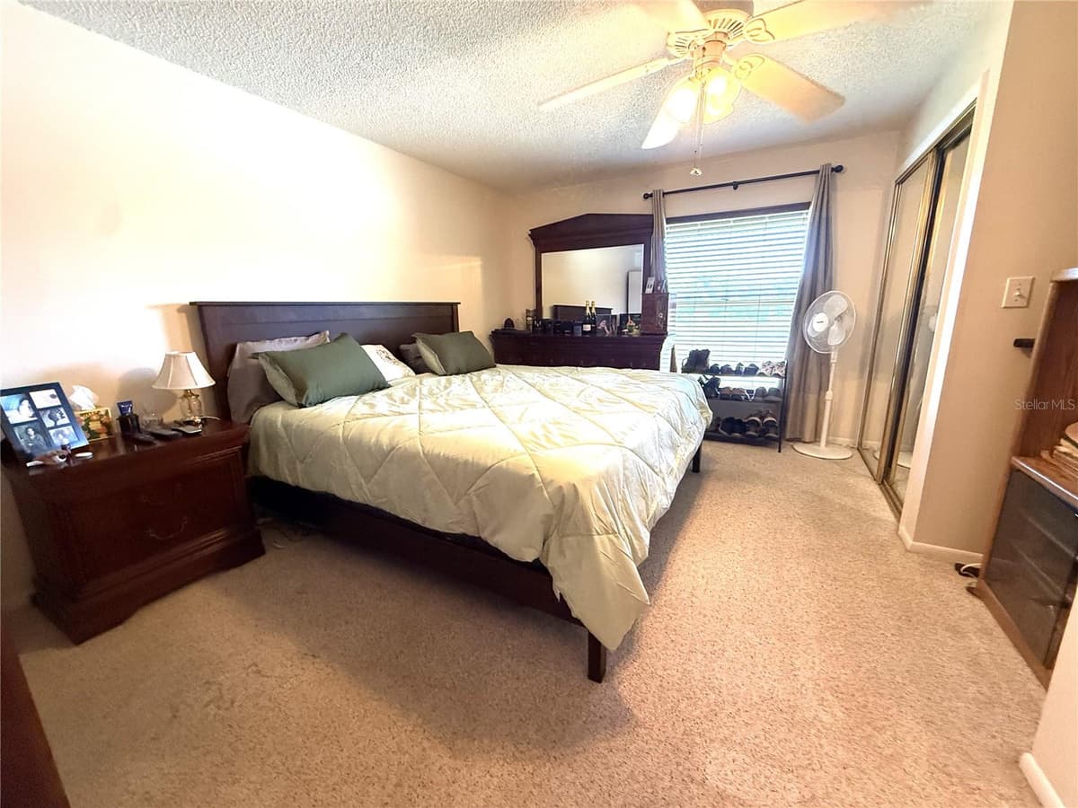 410 ORLANDO AVENUE — photo 15 of 29