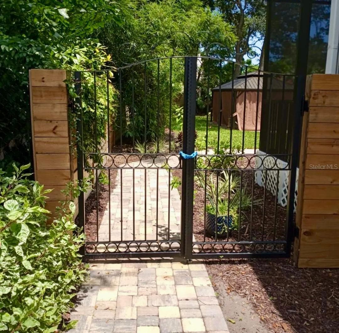 317 ORANGE STREET — photo 18 of 22