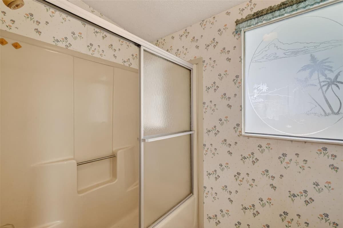 1625 HILTON HEAD BOULEVARD — photo 17 of 21