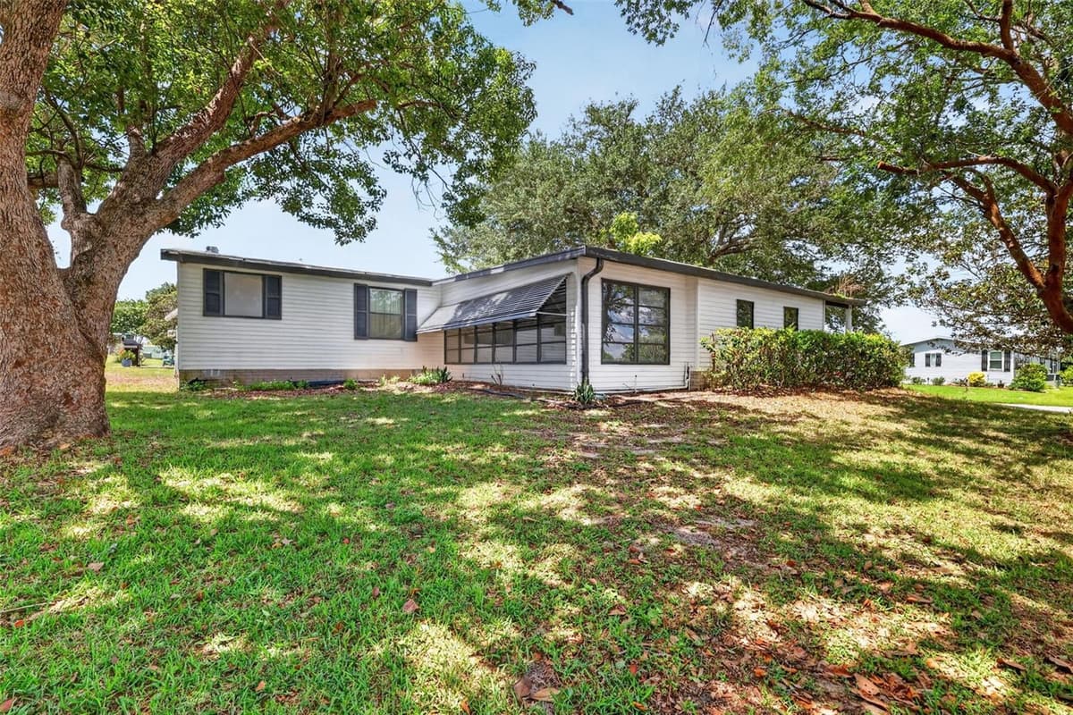 1625 HILTON HEAD BOULEVARD — photo 20 of 21