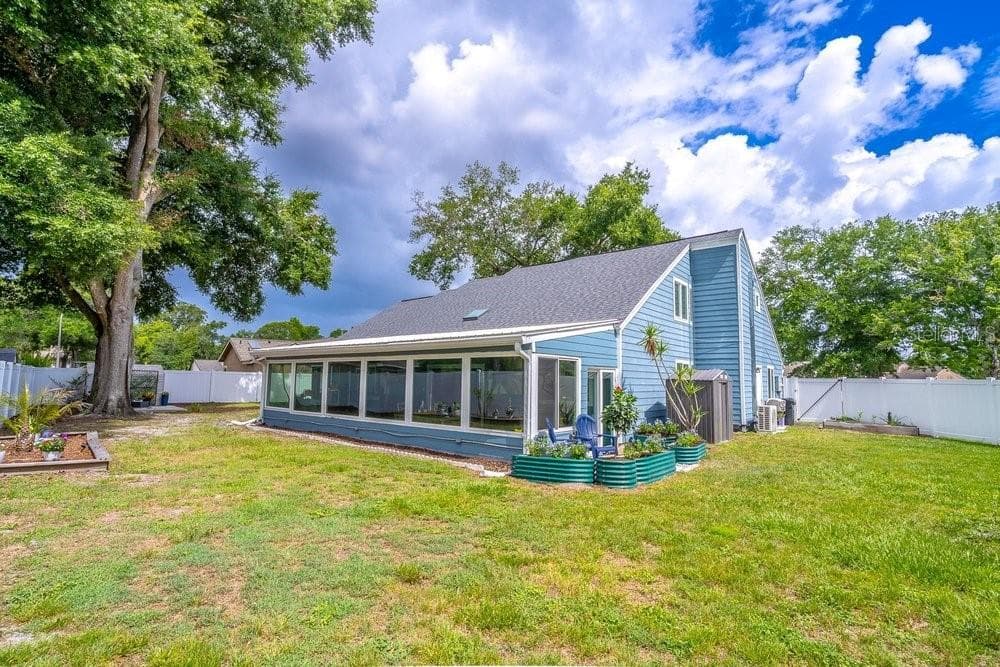 1319 SUMMERTREE COURT — photo 45 of 51