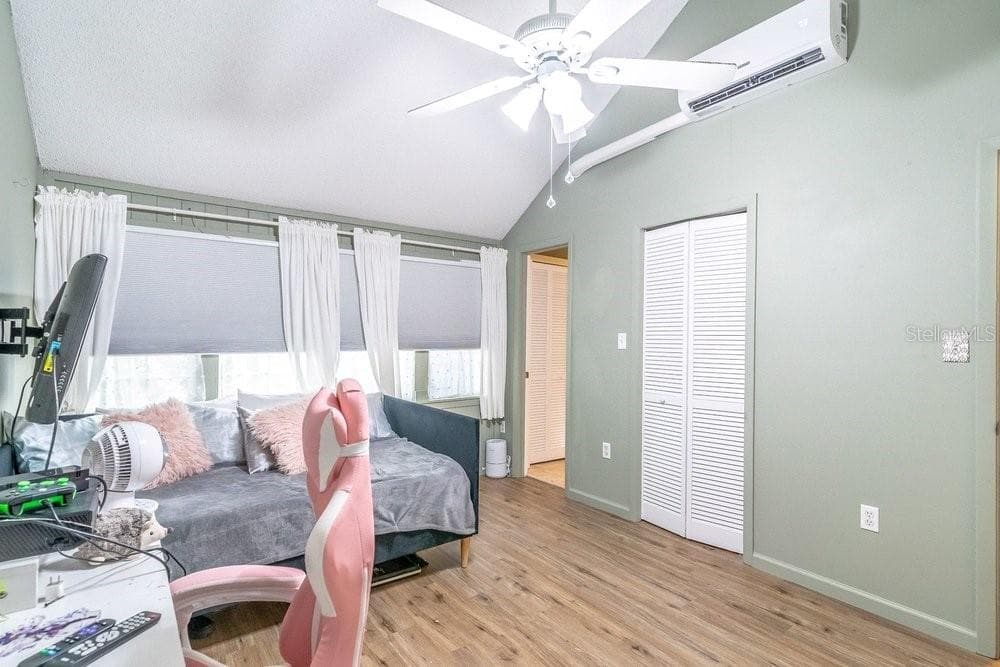 1319 SUMMERTREE COURT — photo 34 of 51