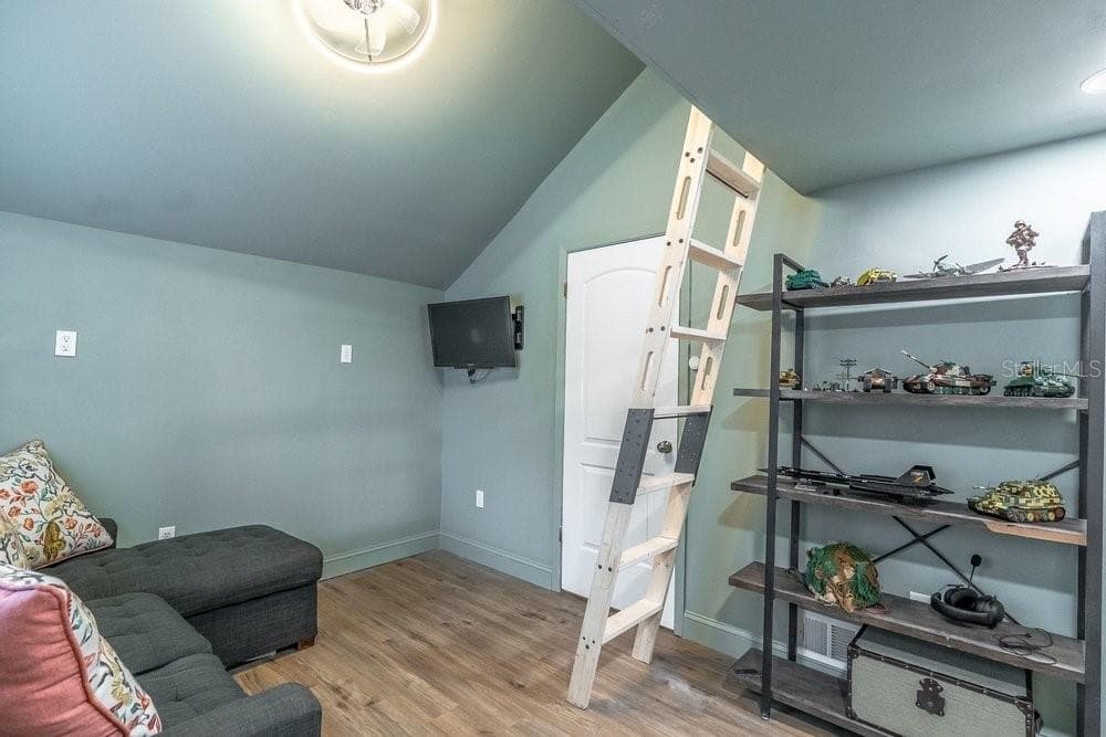 1319 SUMMERTREE COURT — photo 30 of 51