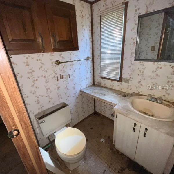 23781 183RD STREET — photo 14 of 41
