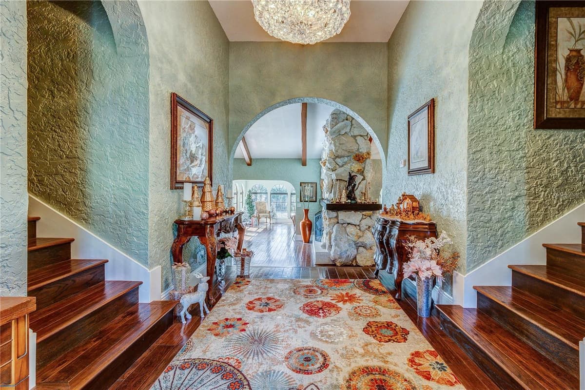 500 HIGHLAND AVENUE — photo 11 of 62