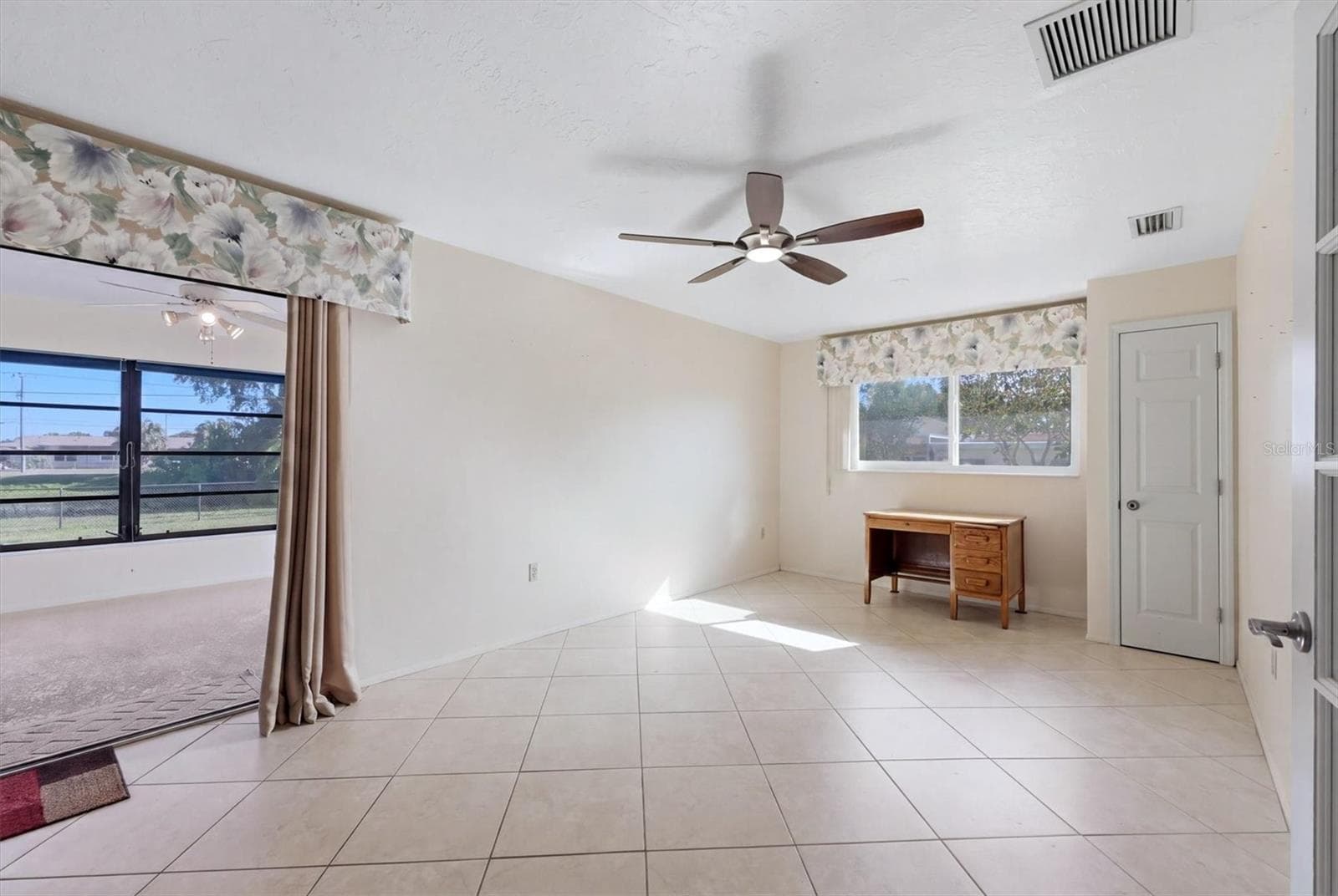 255 RIGEL ROAD — photo 33 of 52