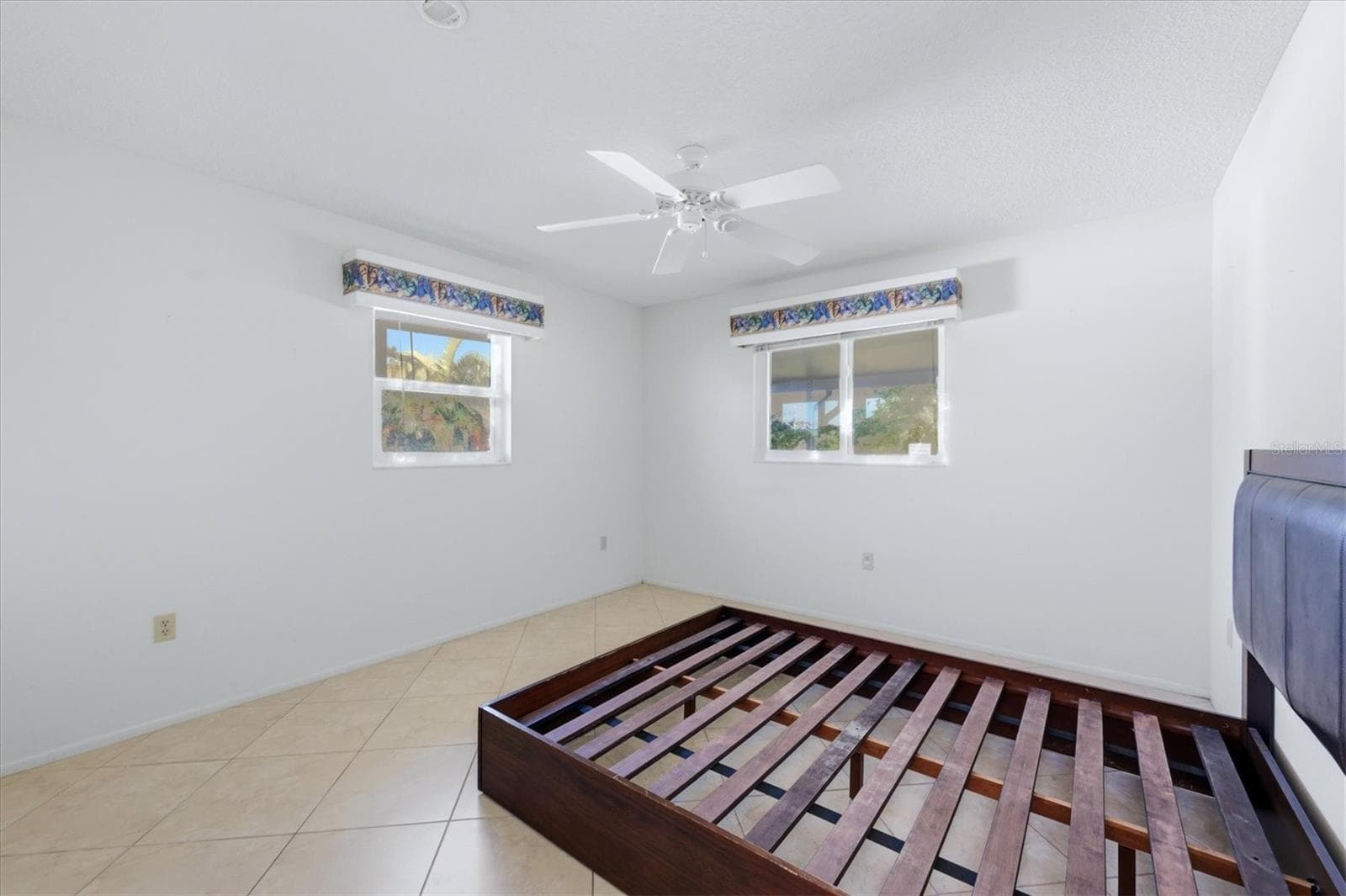 255 RIGEL ROAD — photo 32 of 52