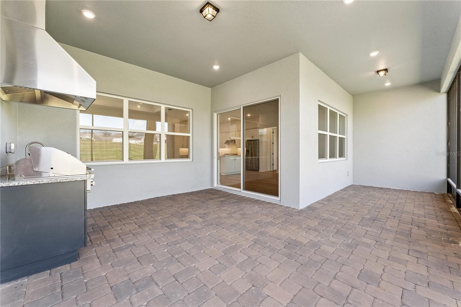 1552 SKYLINE HEIGHTS CIRCLE — photo 49 of 74