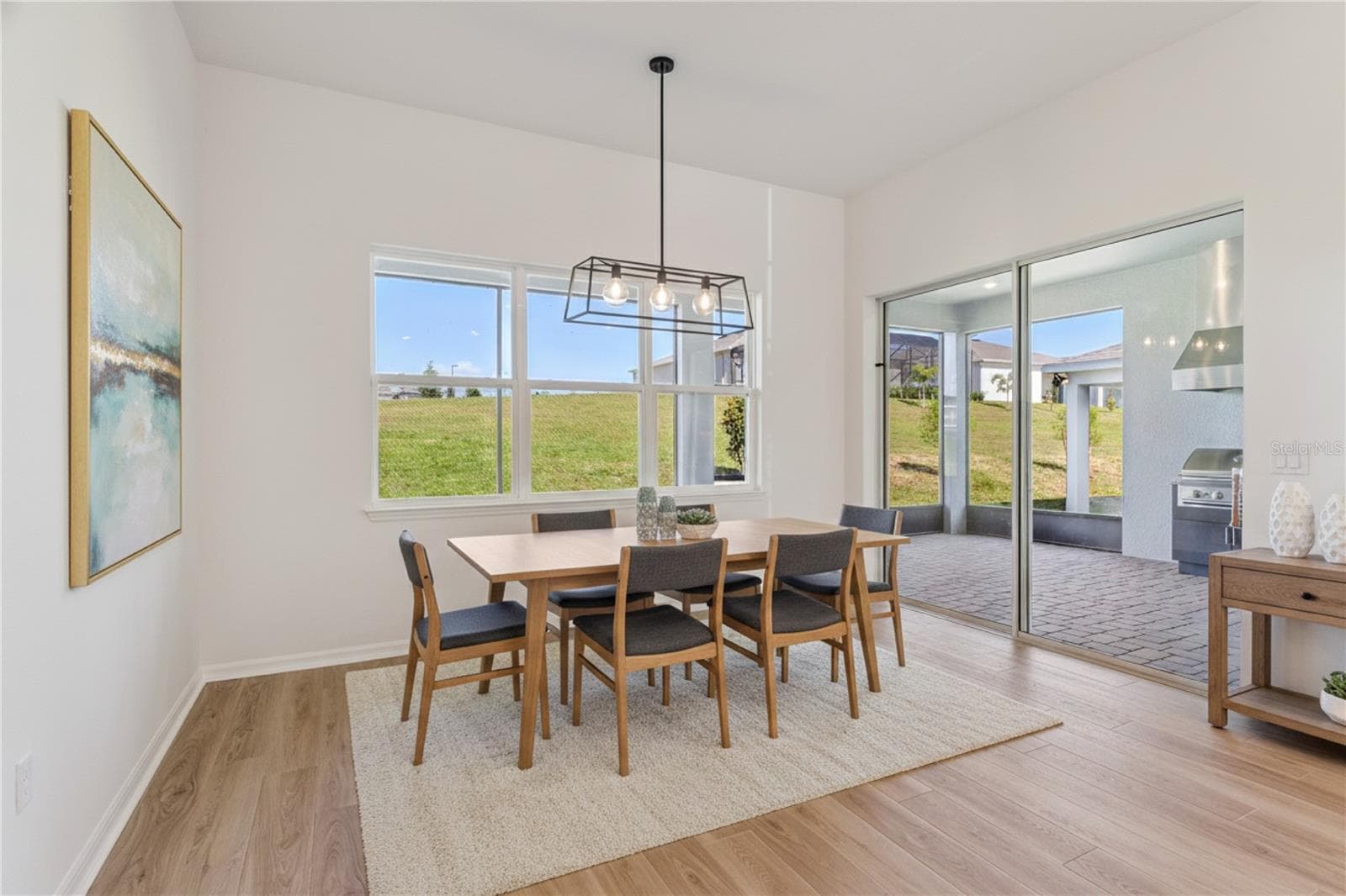 1552 SKYLINE HEIGHTS CIRCLE — photo 18 of 74