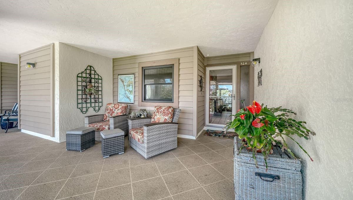 3840 MARINERS WAY — photo 4 of 40