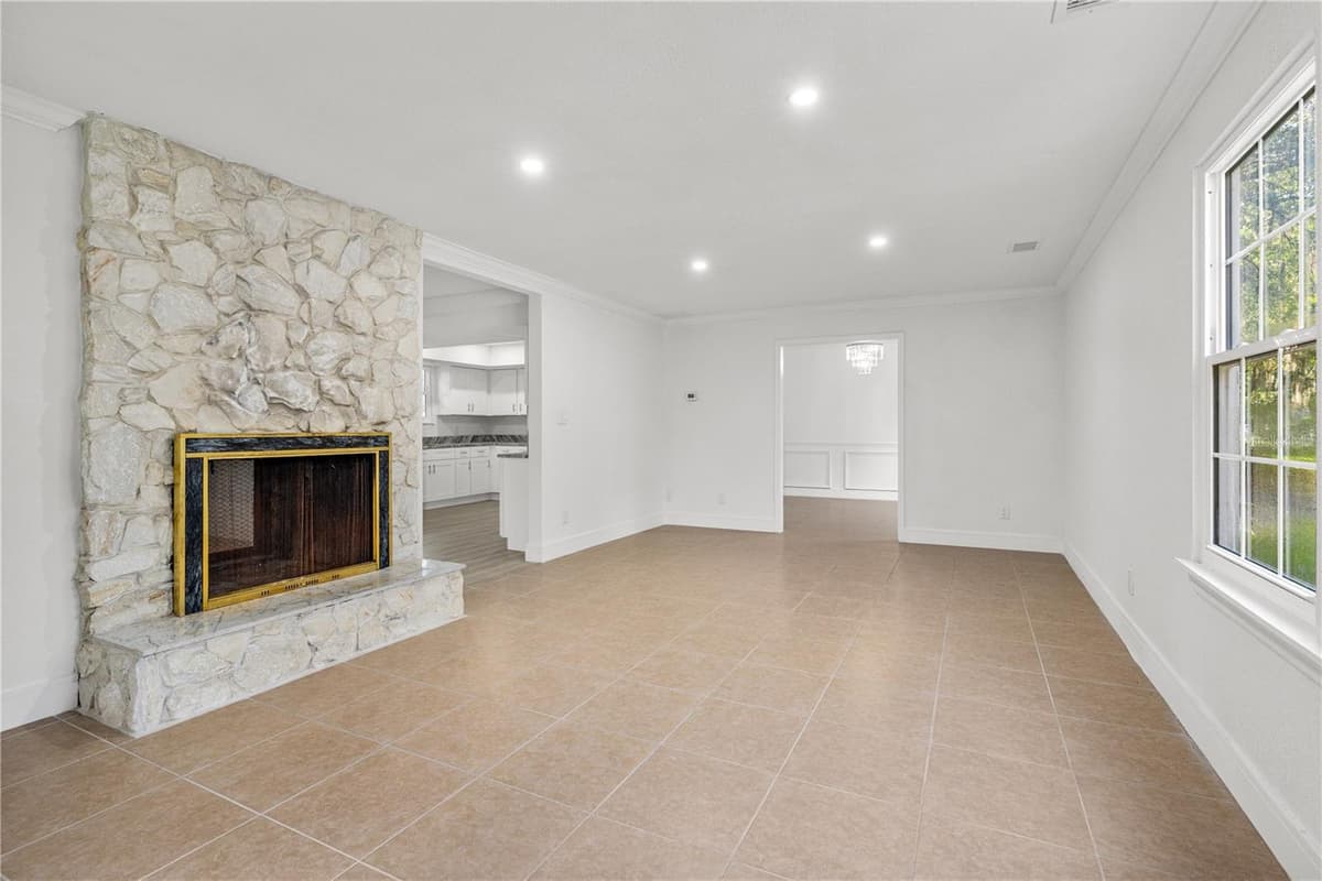 475 WISCONSIN AVENUE — photo 6 of 57
