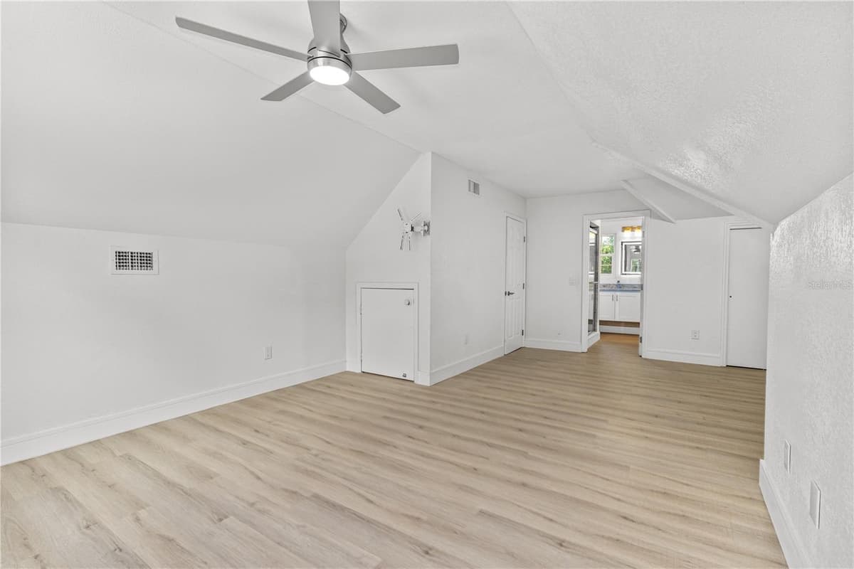 475 WISCONSIN AVENUE — photo 39 of 57