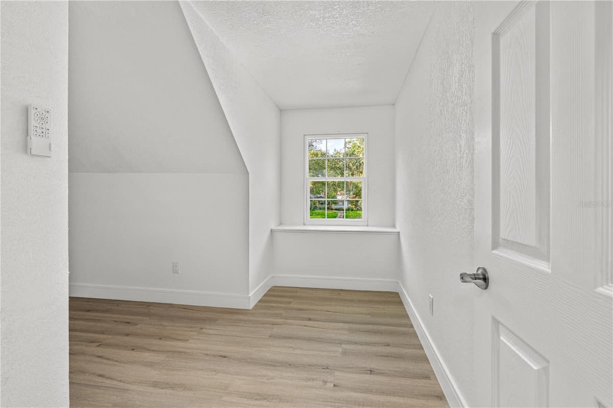 475 WISCONSIN AVENUE — photo 30 of 57
