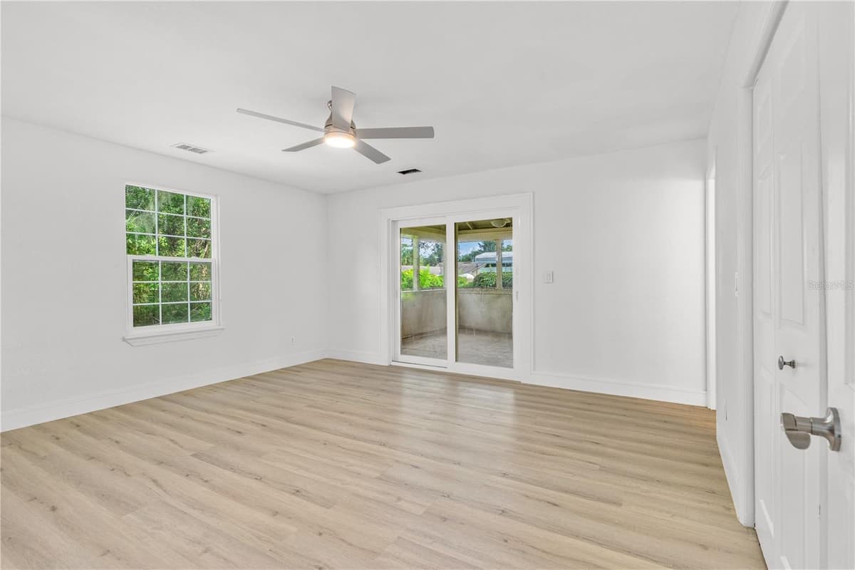475 WISCONSIN AVENUE — photo 18 of 57