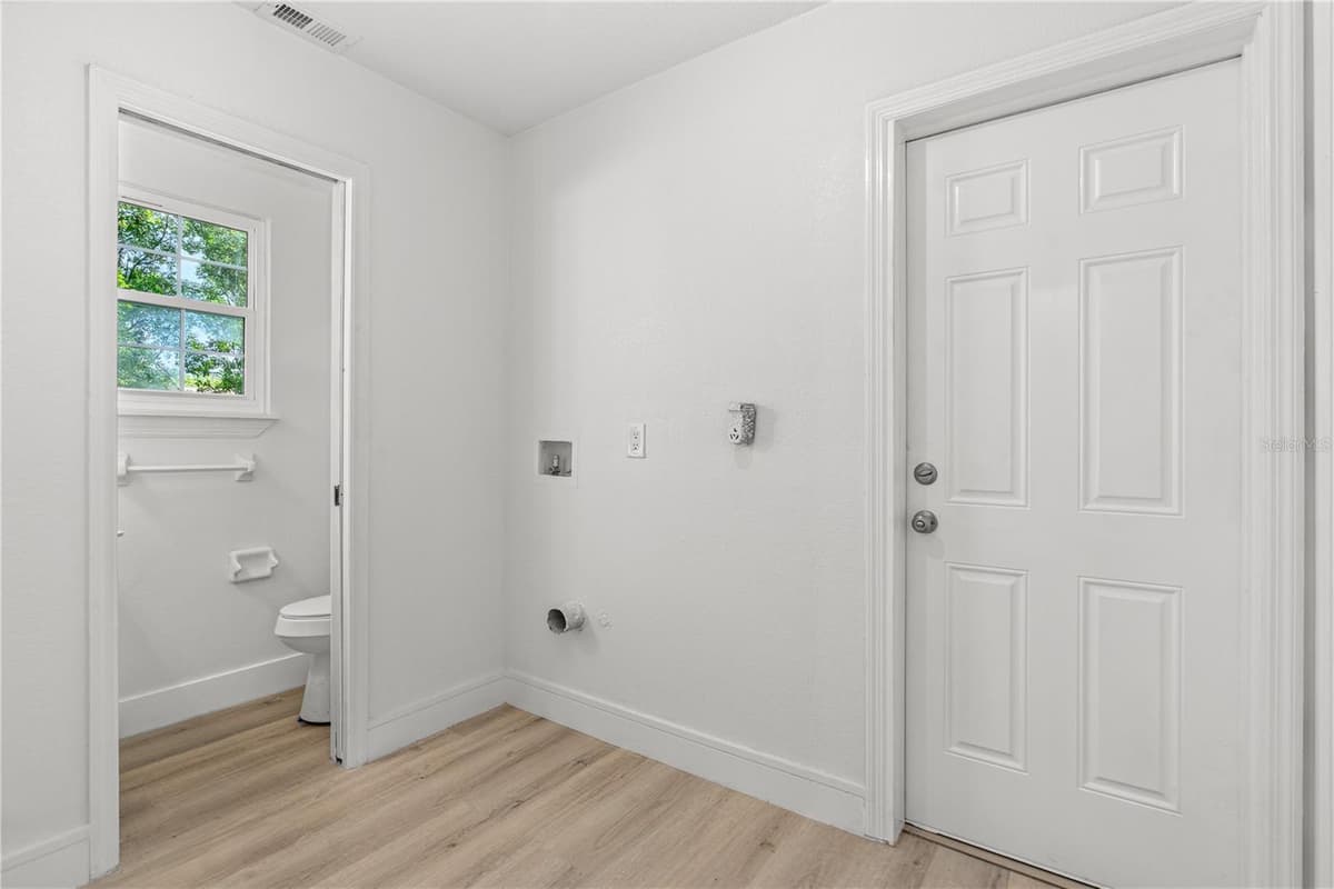 475 WISCONSIN AVENUE — photo 44 of 57
