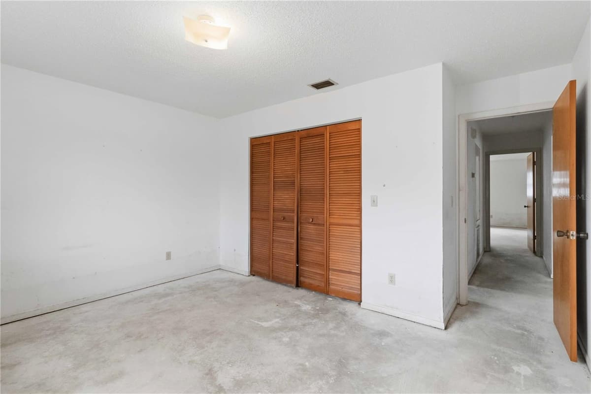 306 PALM AVENUE — photo 23 of 75