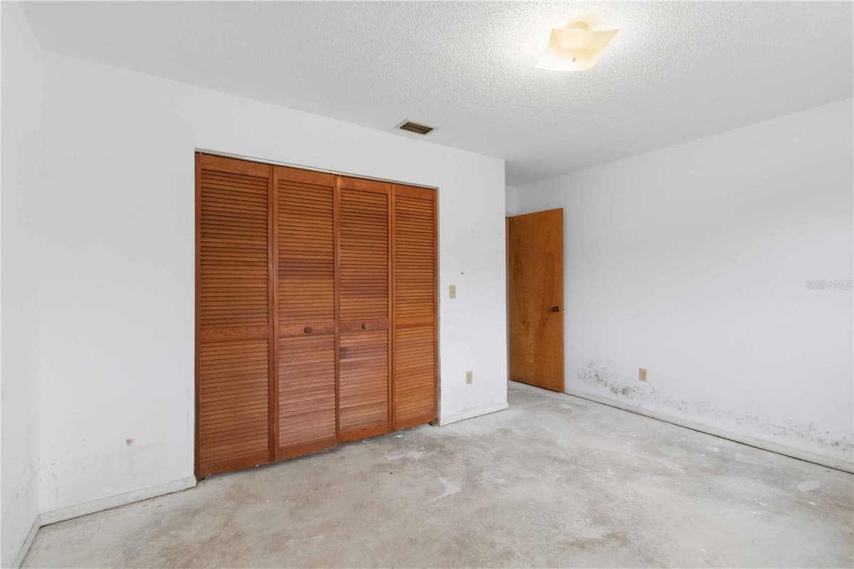 306 PALM AVENUE — photo 24 of 75